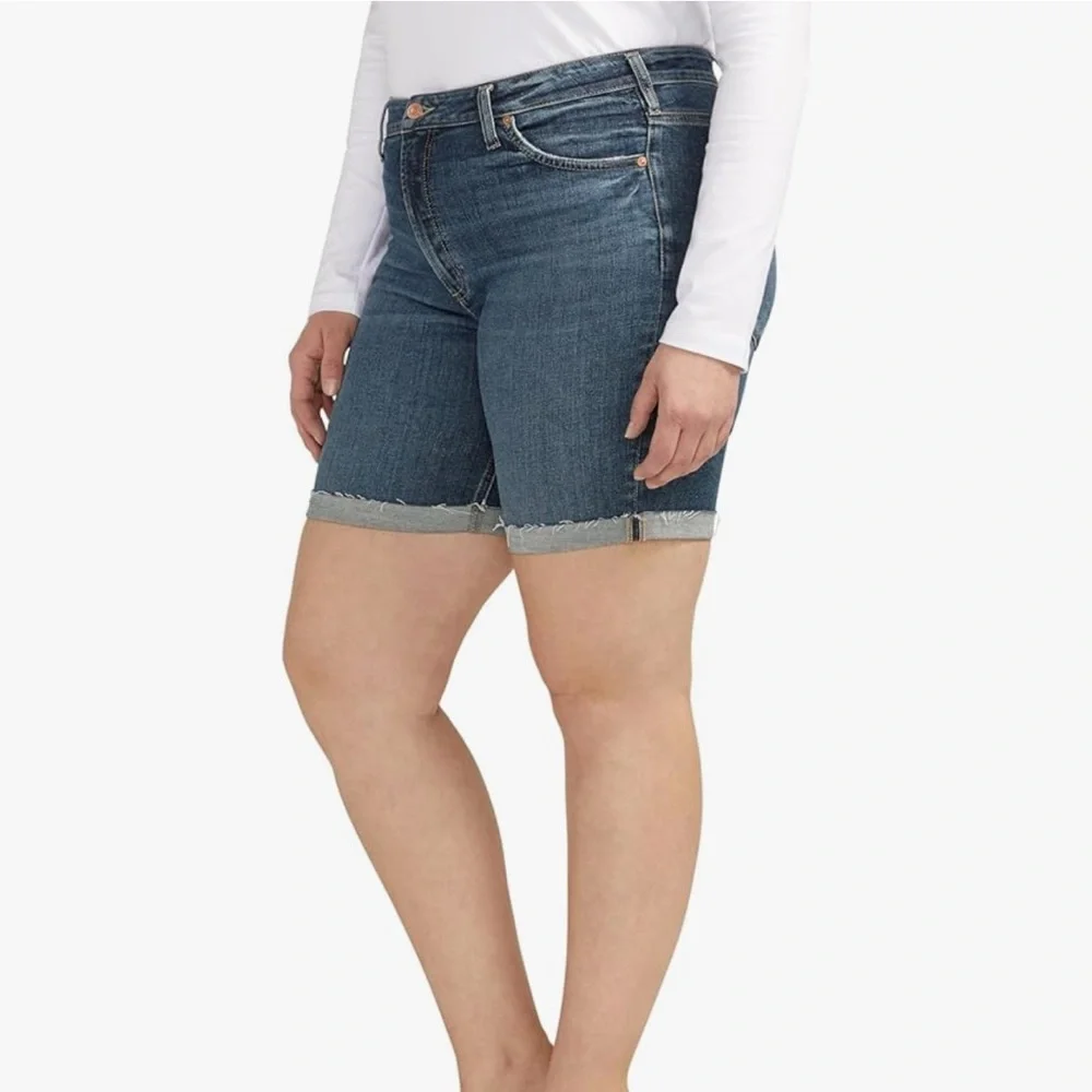 Silver Jeans Sure Thing High Rise Long Shorts 22W Indigo NWT